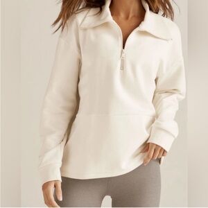 BEYOND YOGA trek pullover sweatshirt in fresh snow Size Medium